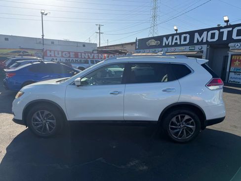 Used 2016 Nissan Rogue SL w/ SL Premium Package AWD/4WD image 5