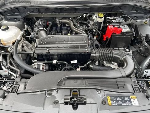 Certified 2025 Ford Escape Active AWD/4WD image 11