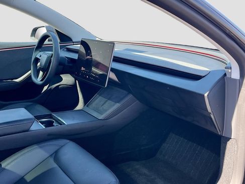 Used 2025 Tesla Model 3 Long Range RWD image 30