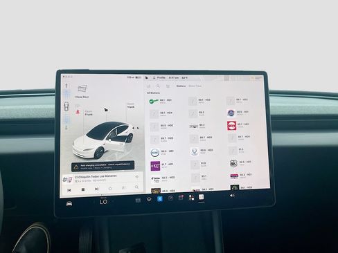 Used 2025 Tesla Model 3 Long Range RWD image 15