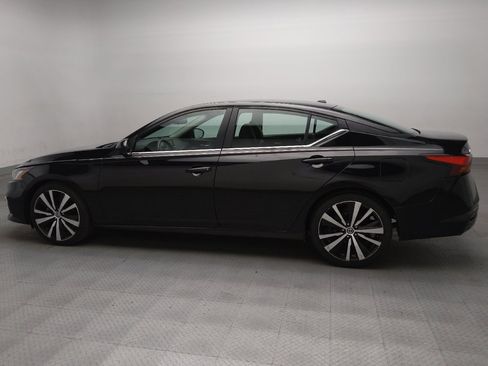 Used 2019 Nissan Altima 2.5 SR FWD image 3
