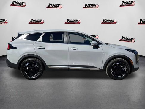 New 2026 Kia Sportage EX image 4