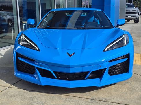 Used 2024 Chevrolet Corvette E-Ray w/ ZER Performance Package image 7