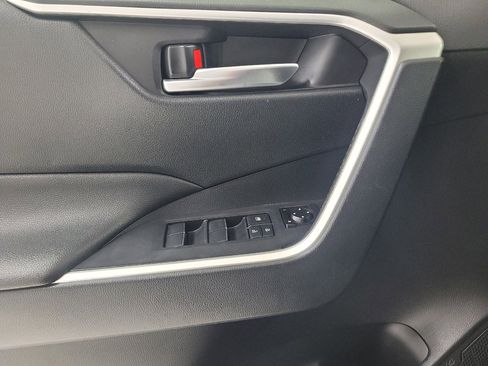 Used 2019 Toyota RAV4 XLE Premium w/ All Weather Liner Package AWD/4WD image 27