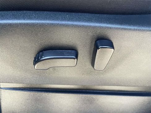 Certified 2023 Nissan Frontier PRO-4X w/ Technology Package image 15