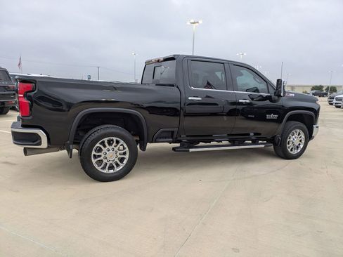 Used 2025 Chevrolet Silverado 2500 LTZ w/ LTZ Premium Texas Edition image 2