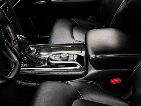 Used 2024 INFINITI QX80 Luxe image 17