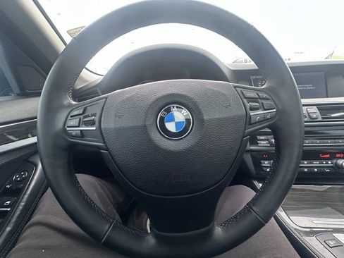 Used 2011 BMW 535i xDrive Sedan image 18