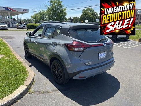 Used 2021 Nissan Kicks SR w/ SR Premium Package FWD image 6