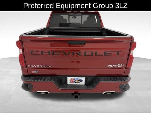 Certified 2024 Chevrolet Silverado 1500 High Country w/ High Country Premium Package AWD/4WD image 4