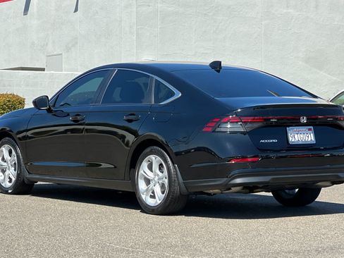 Used 2024 Honda Accord LX image 7