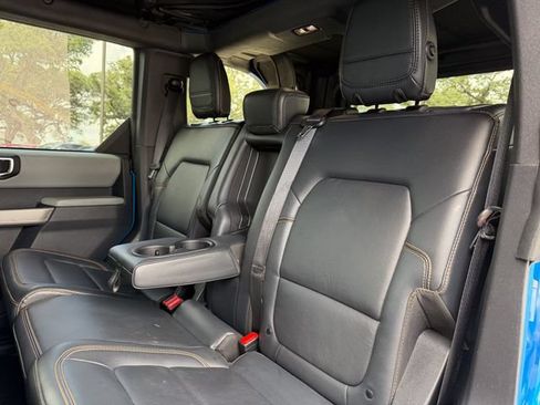 Used 2023 Ford Bronco Badlands AWD/4WD image 18
