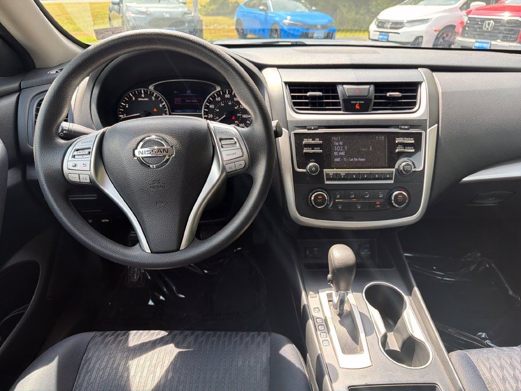 Used 2017 Nissan Altima 2.5 S FWD image 15