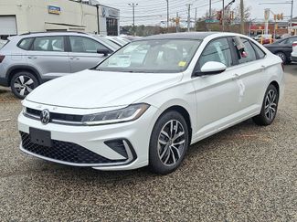 New 2026 Volkswagen Jetta SE video 1