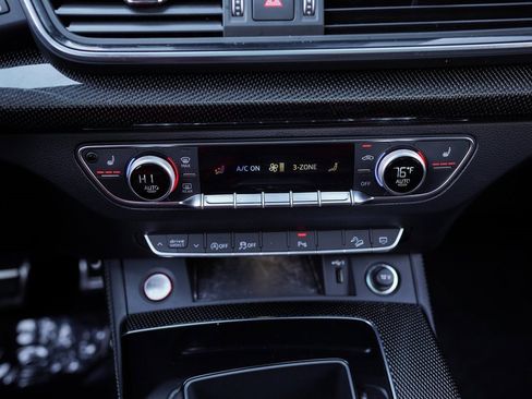 Used 2023 Audi SQ5 Premium Plus w/ Premium Plus Package image 28