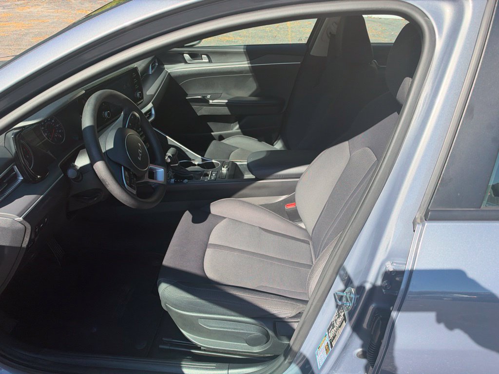Used 2023 Kia K5 LXS FWD image 12