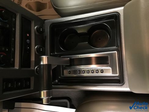 Used 2003 HUMMER H2 w/ Preferred Equipment Group image 49