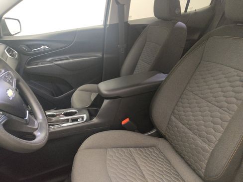 Used 2020 Chevrolet Equinox LT FWD image 17