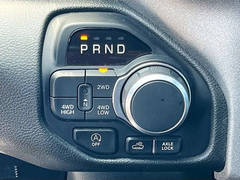 Used 2025 RAM 1500 Warlock AWD/4WD image 16