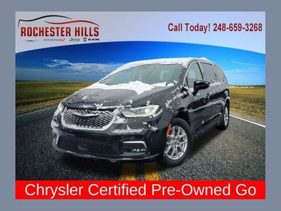 Certified 2024 Chrysler Pacifica Touring-L