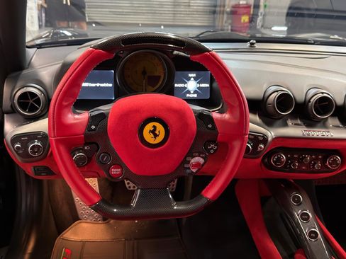 Used 2013 Ferrari F12 Berlinetta image 13