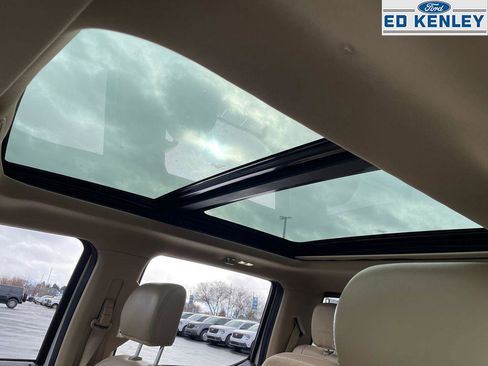 Used 2019 Ford F150 Lariat w/ Equipment Group 501A Mid image 6