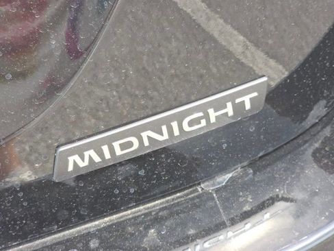 New 2025 Nissan Sentra SR w/ Midnight Edition image 9