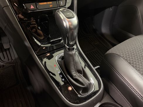 Used 2019 Buick Encore Preferred FWD image 18