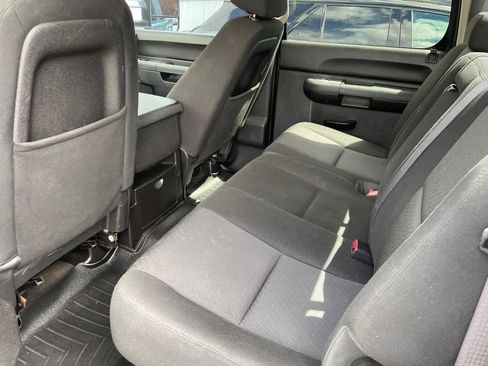 Used 2014 GMC Sierra 2500 SLE AWD/4WD image 10