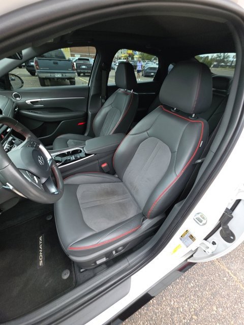 Used 2022 Hyundai Sonata SEL Plus w/ Cargo Package FWD image 12