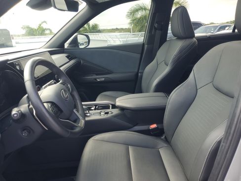 Certified 2025 Lexus TX 350 AWD w/ Technology Package image 18