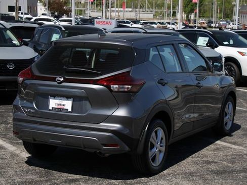 Certified 2025 Nissan Kicks Play S FWD image 10