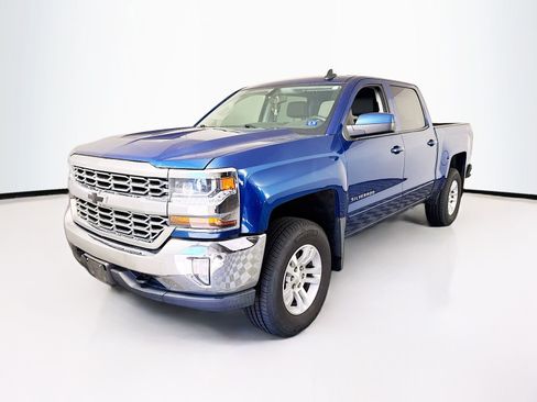 Used 2017 Chevrolet Silverado 1500 LT w/ All Star Edition AWD/4WD image 3