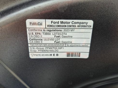 Used 2023 Ford Explorer Platinum image 10