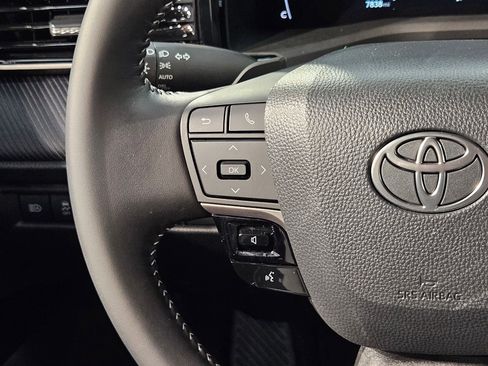 Certified 2025 Toyota Camry SE w/ Convenience Package FWD image 27