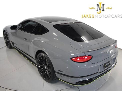 Used 2022 Bentley Continental GT Speed image 8