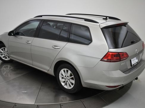 Used 2016 Volkswagen Golf S FWD image 8