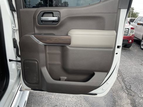 Used 2019 GMC Sierra 1500 SLT w/ SLT Premium Plus Package image 43