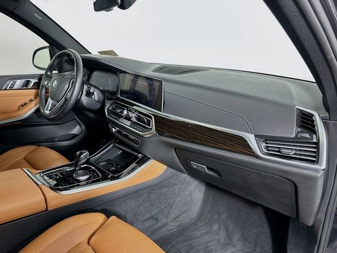 Used 2019 BMW X5 xDrive40i w/ Luxury Seating Package image 30