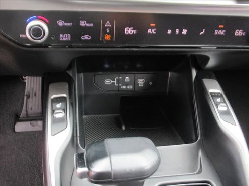 Used 2024 Kia Sorento X-Line EX image 25