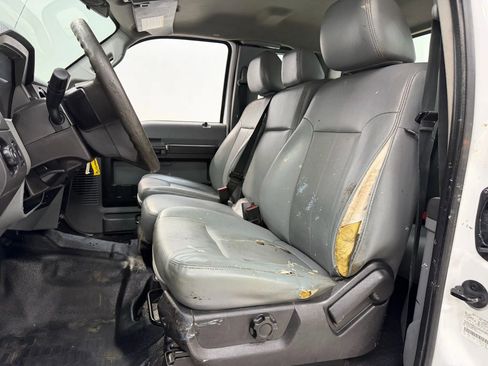 Used 2012 Ford F250 XL w/ PWR Equipment Group image 14