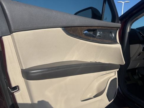 Used 2020 Lincoln Nautilus Reserve w/ Equipment Group 201A image 24