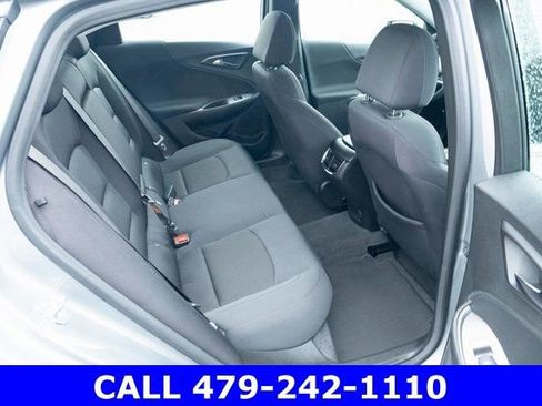 Used 2024 Chevrolet Malibu LT image 34