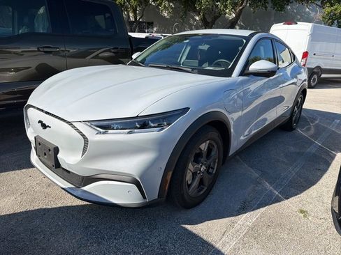 Used 2021 Ford Mustang Mach-E Select w/ Comfort/Technology Package image 1