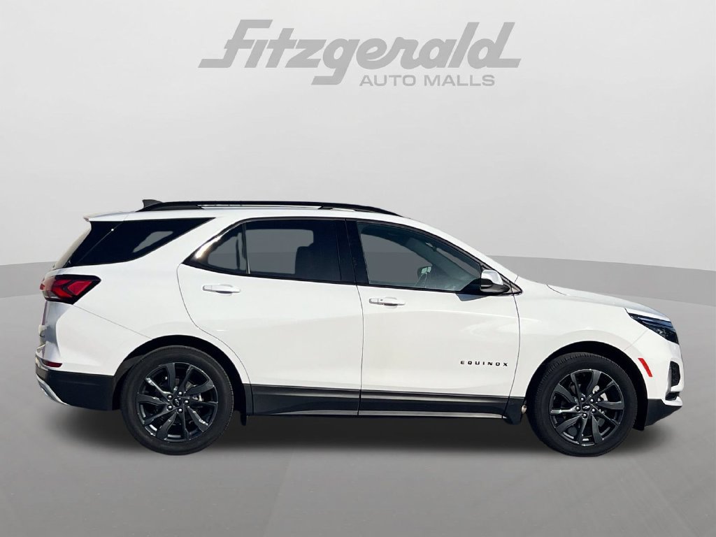 Used 2022 Chevrolet Equinox RS AWD/4WD image 3