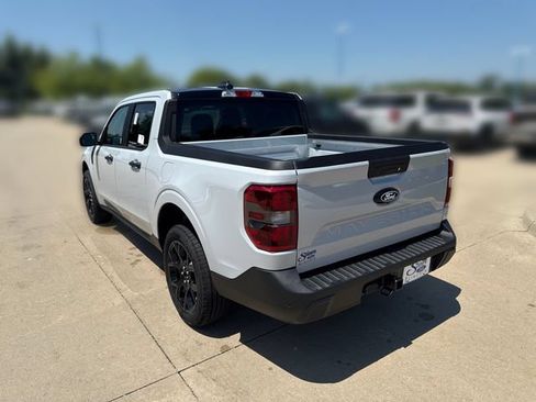 New 2026 Ford Maverick XLT w/ XLT Luxury Package AWD/4WD image 9
