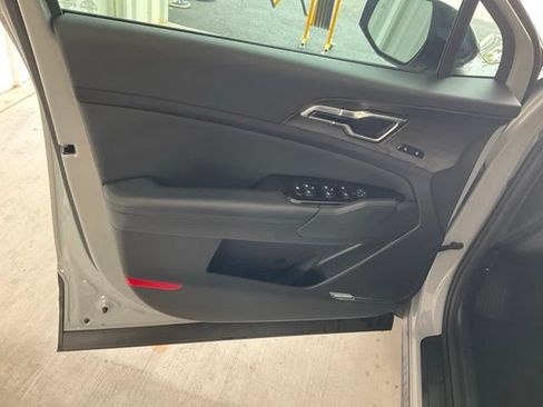 Used 2023 Kia Sportage X-Pro Prestige AWD/4WD image 5