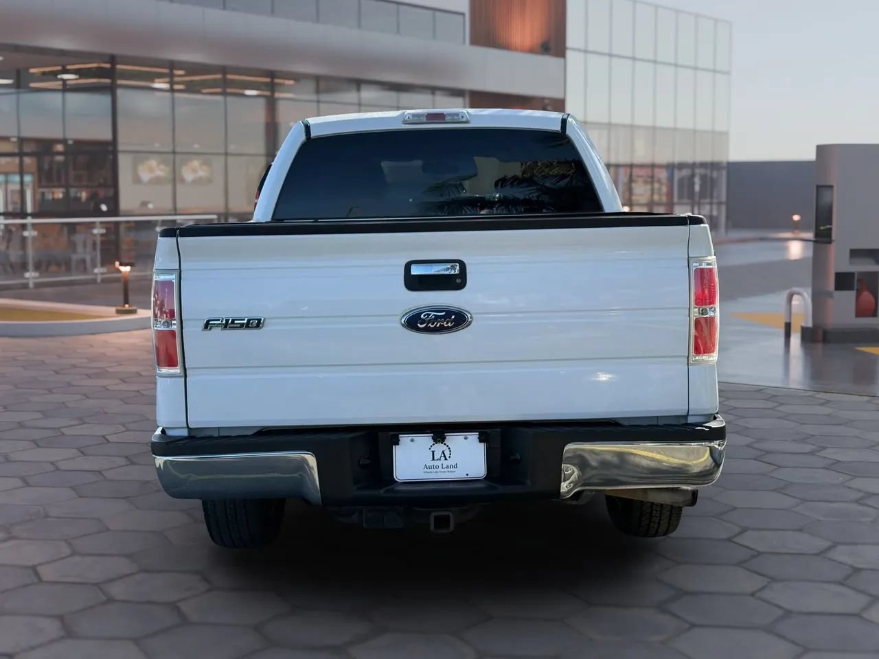 Used 2010 Ford F150 XLT RWD image 5