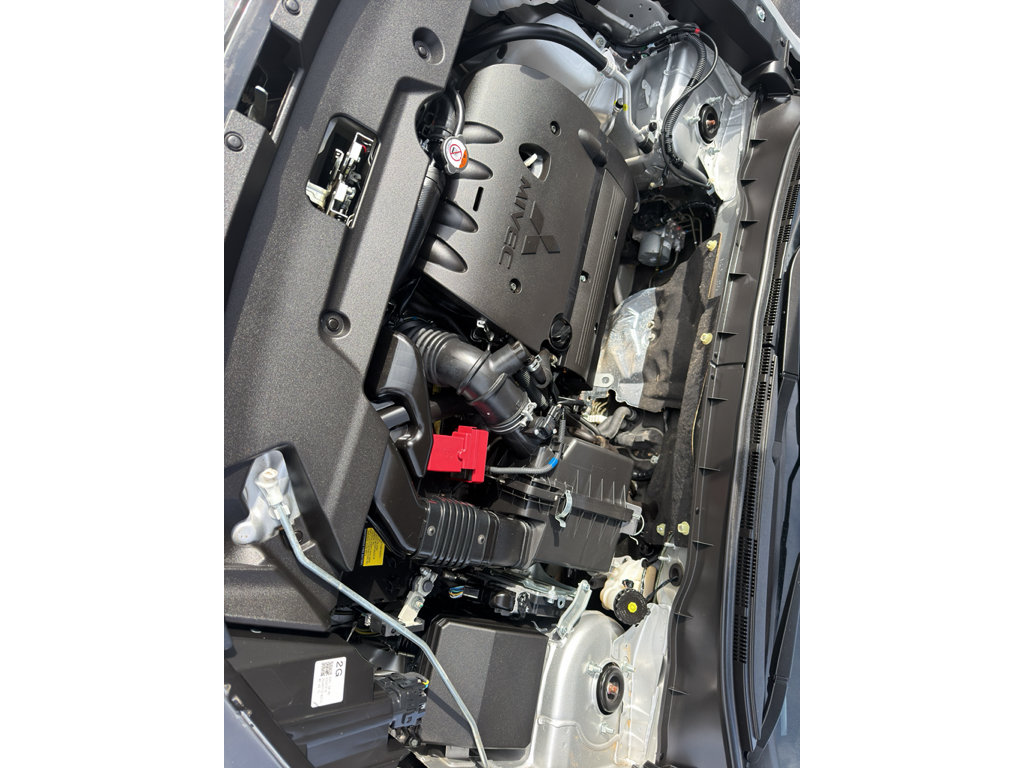 Used 2024 Mitsubishi Outlander Sport SE AWD/4WD image 9
