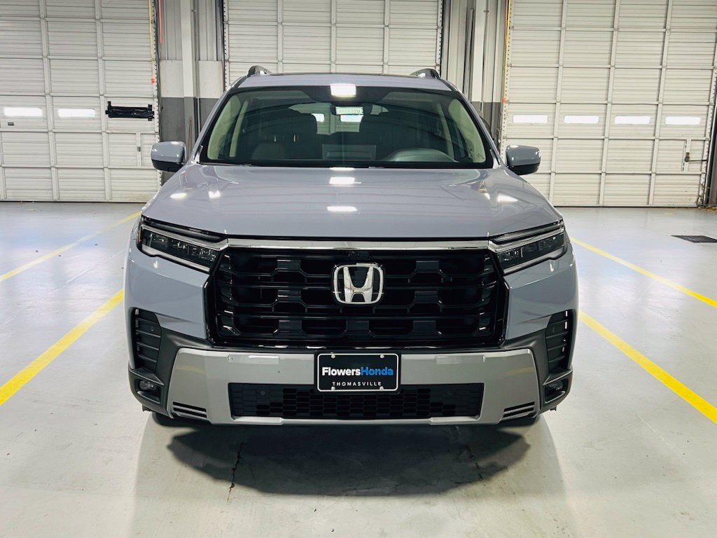 New 2026 Honda Pilot Touring image 16